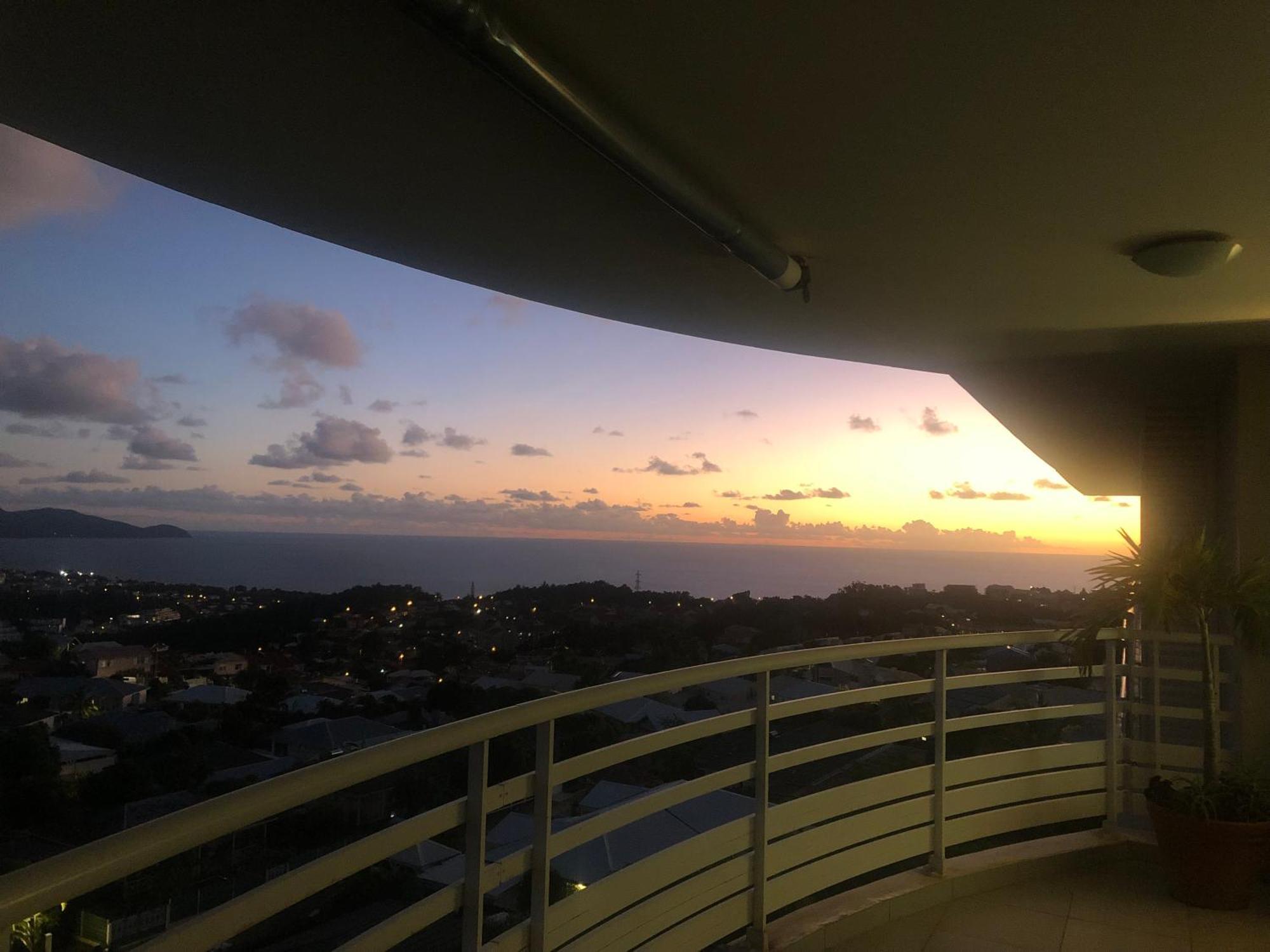שולשה Appartement De Standing Vue Mer מראה חיצוני תמונה